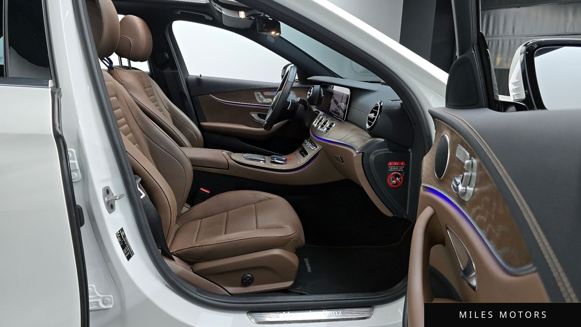 Mercedes-Benz E-Class W213 2021 — миниатюра 11