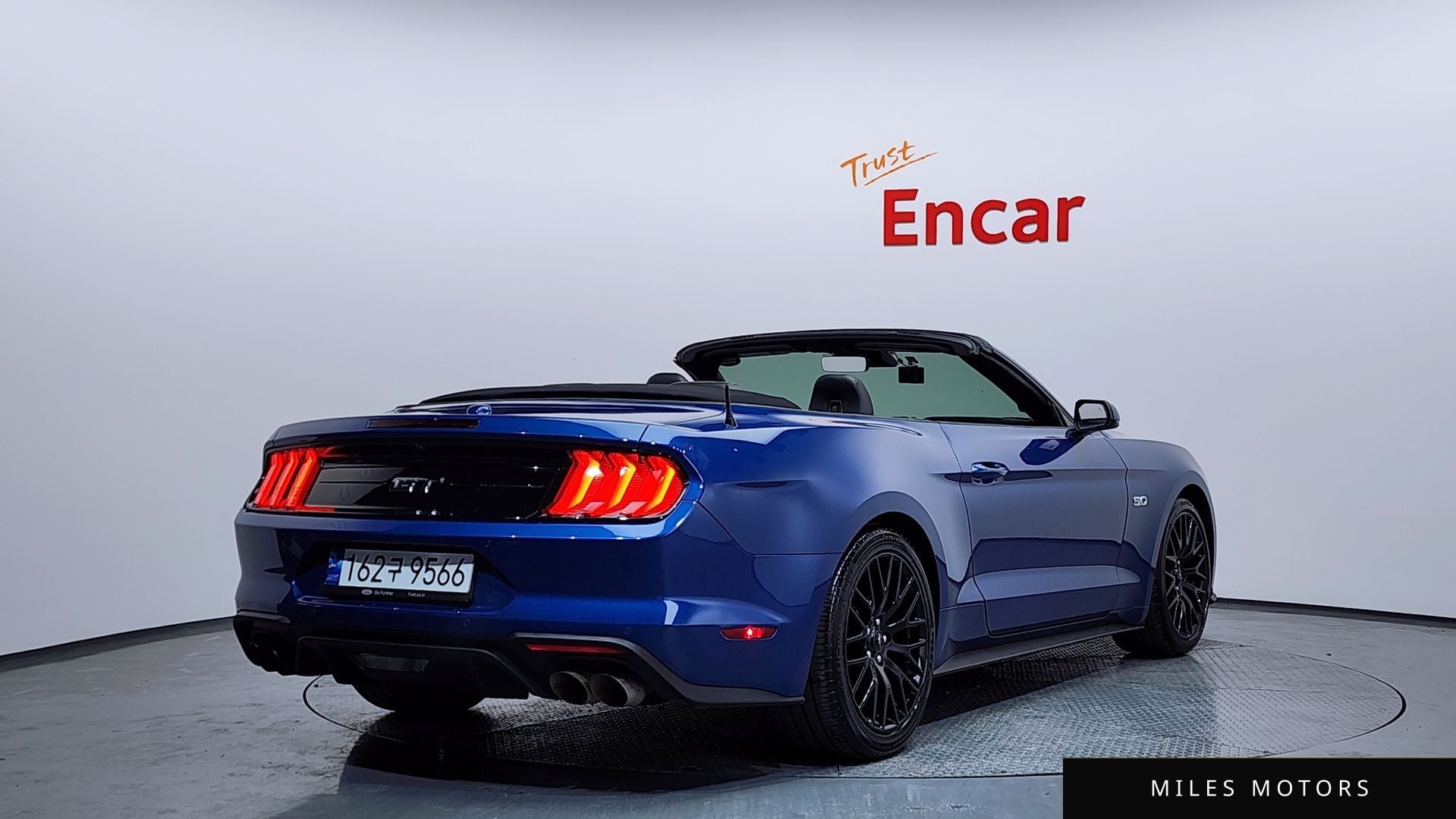 Ford Mustang 2022 — миниатюра 2