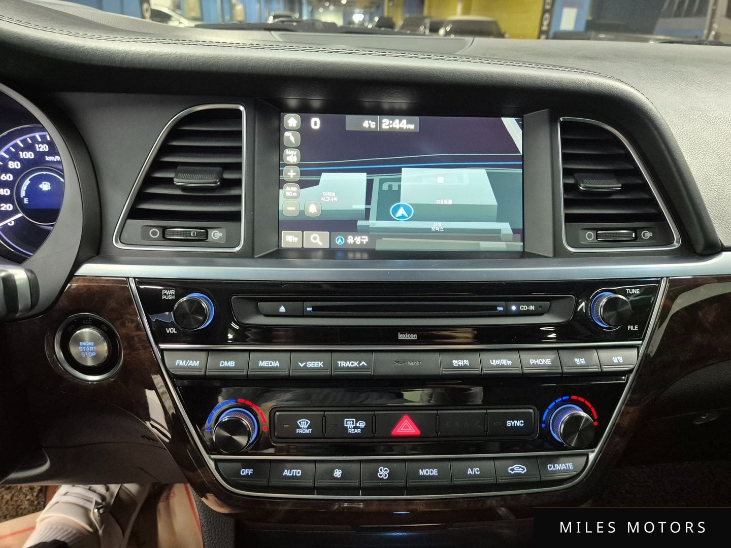 Hyundai Aslan 2015 — миниатюра 7