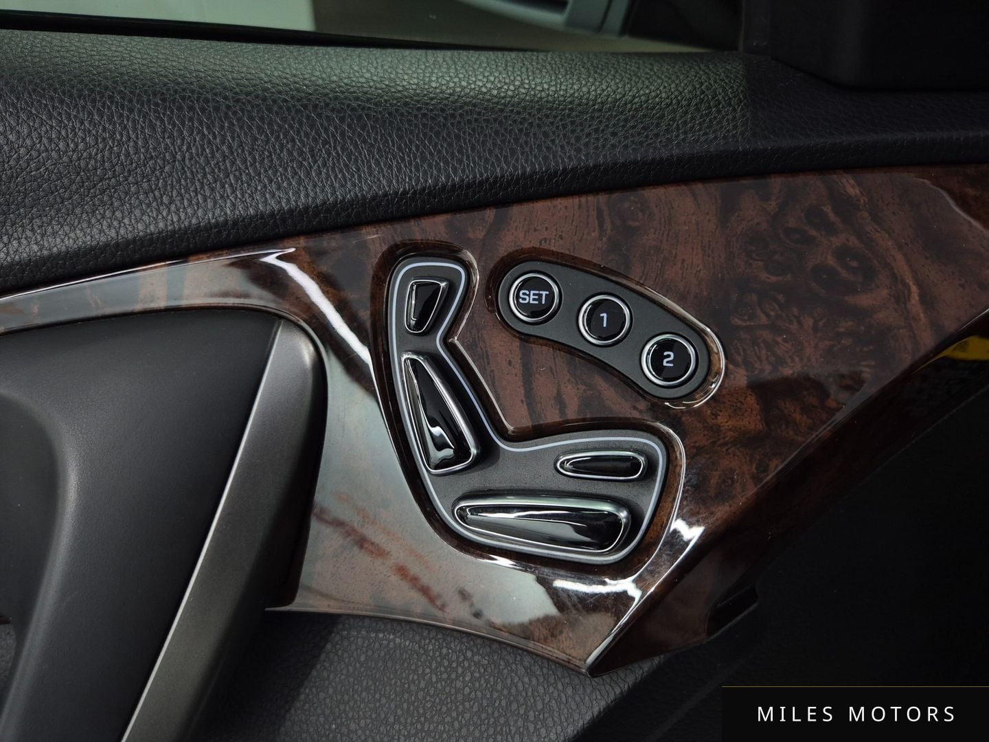 Hyundai Aslan 2015 — миниатюра 8