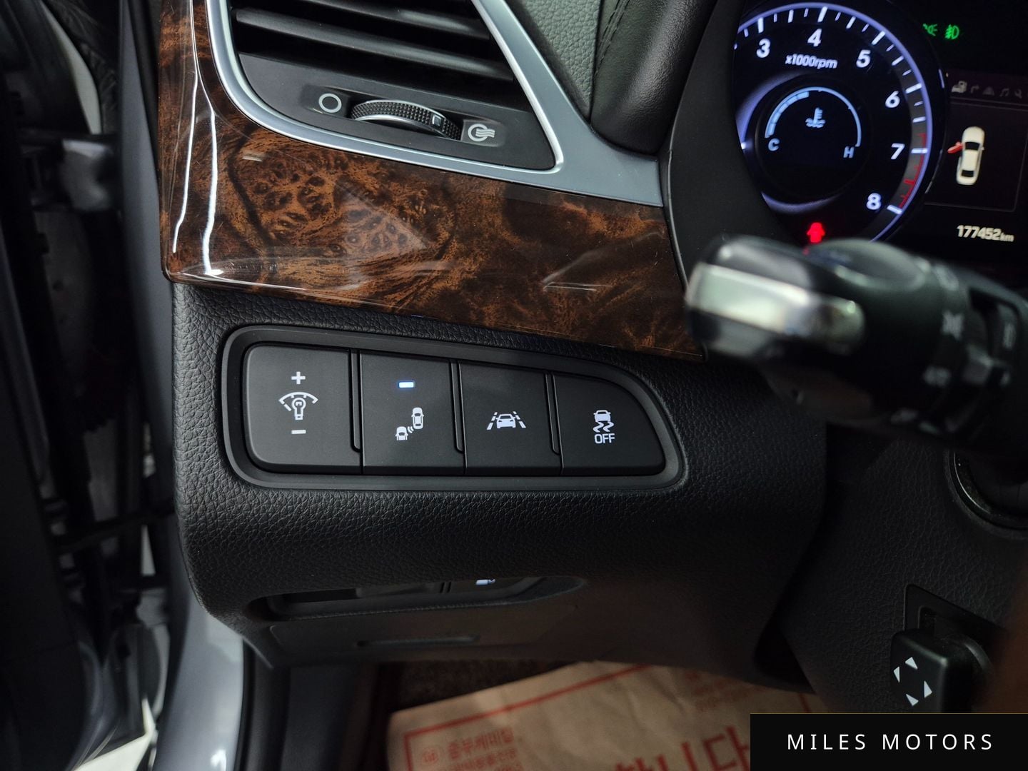 Hyundai Aslan 2015 — миниатюра 9