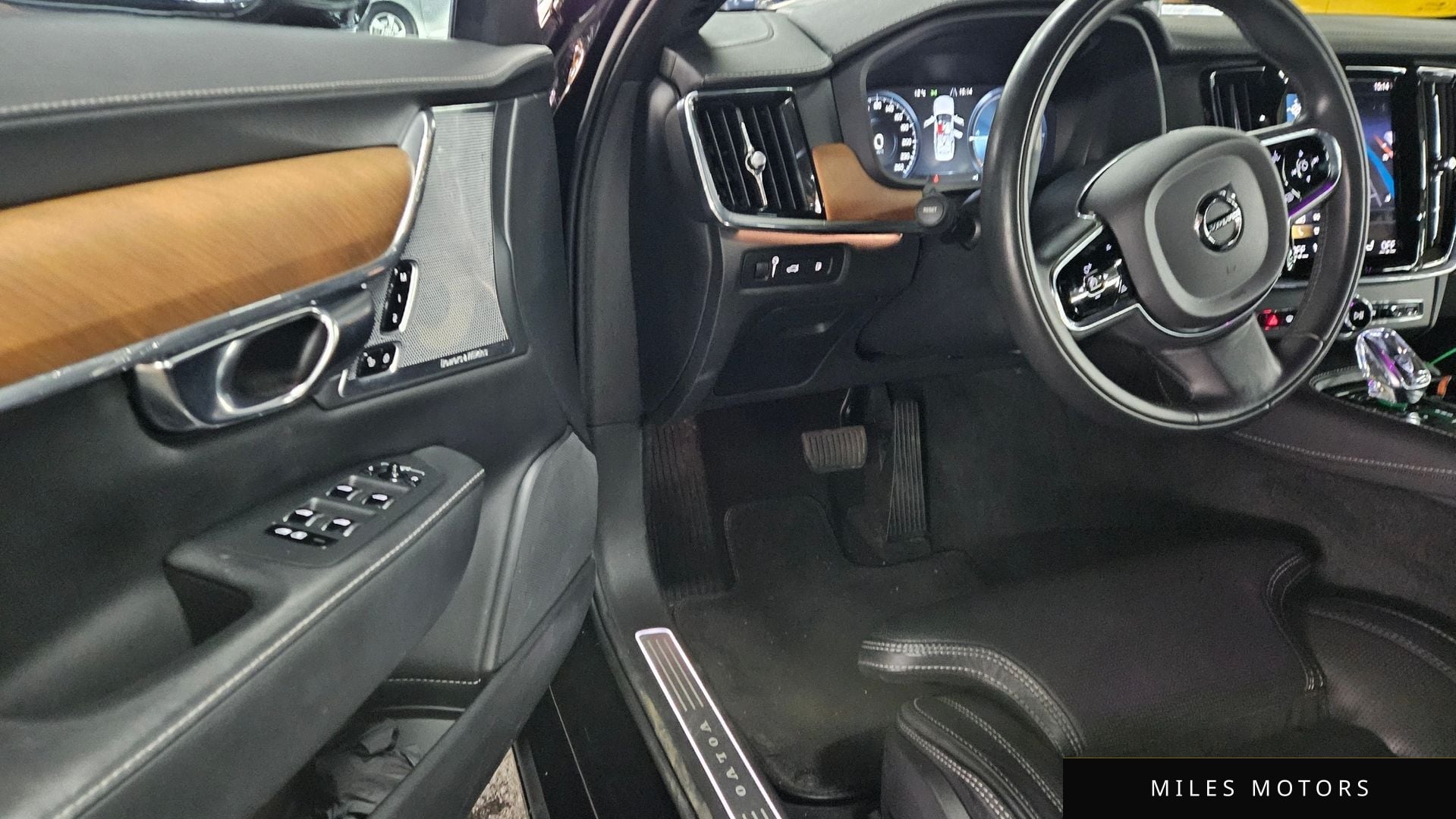 Volvo S90 2020 — миниатюра 11