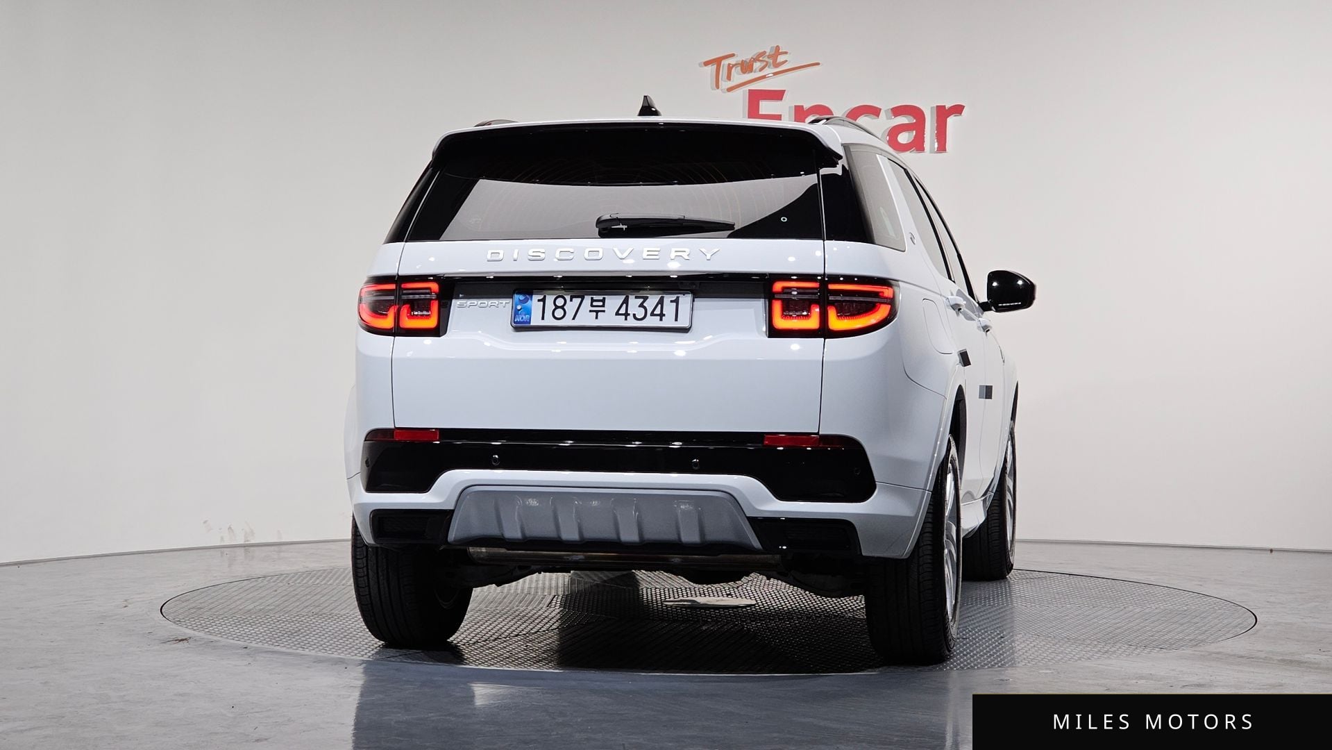 Land Rover Discovery Sport 2024 — миниатюра 3