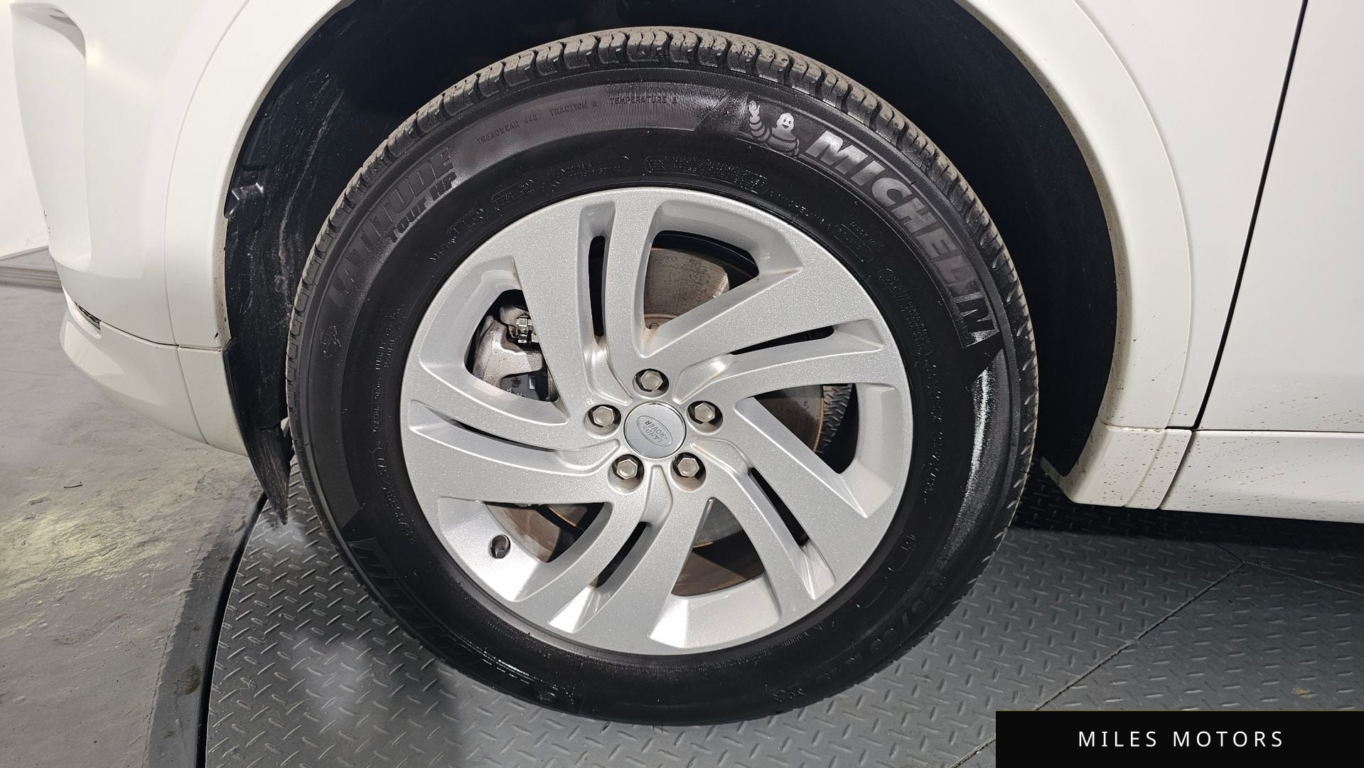 Land Rover Discovery Sport 2024 — миниатюра 4