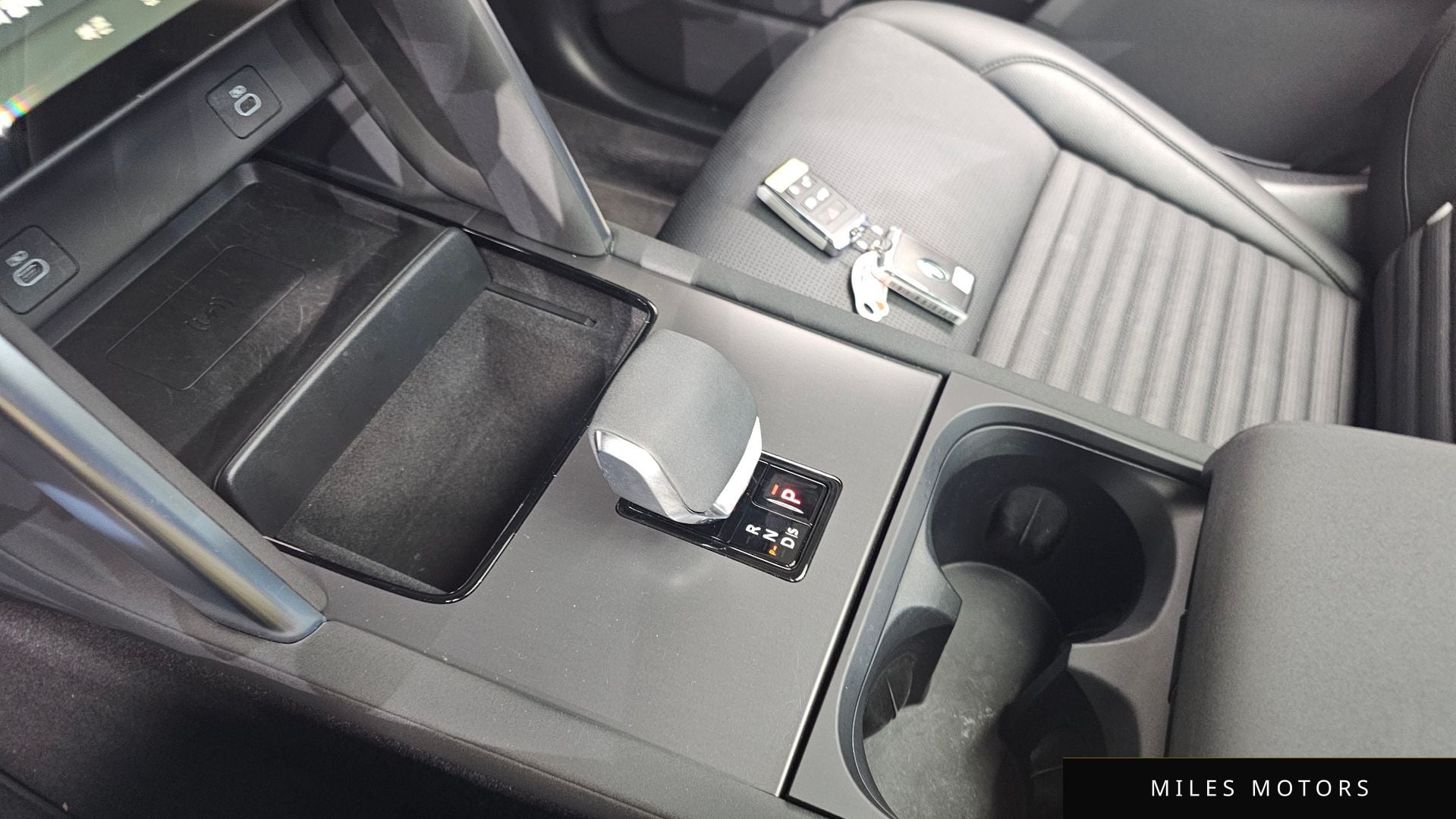 Land Rover Discovery Sport 2024 — миниатюра 8
