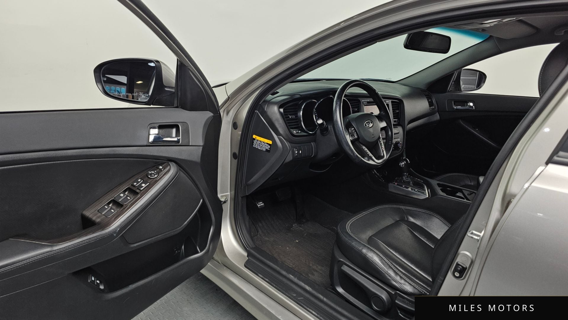 Kia K5 2011 — миниатюра 10