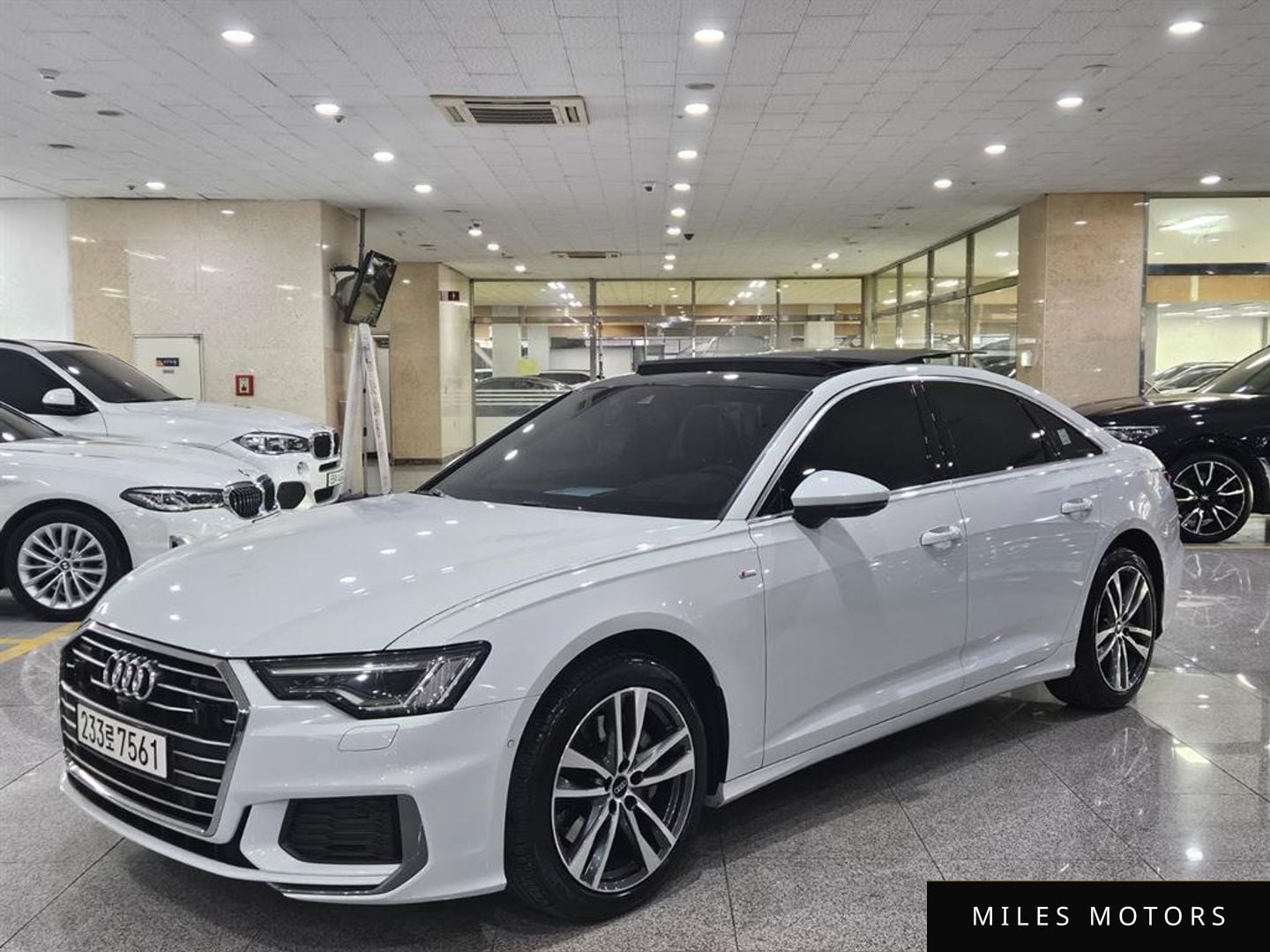 Audi A6 (C8) 2021 — фото 1 из 12