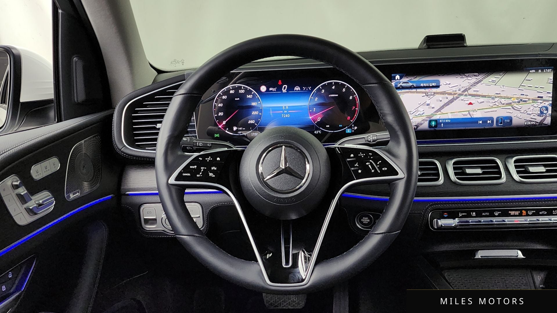 Mercedes-Benz GLE-Class W167 2025 — миниатюра 13