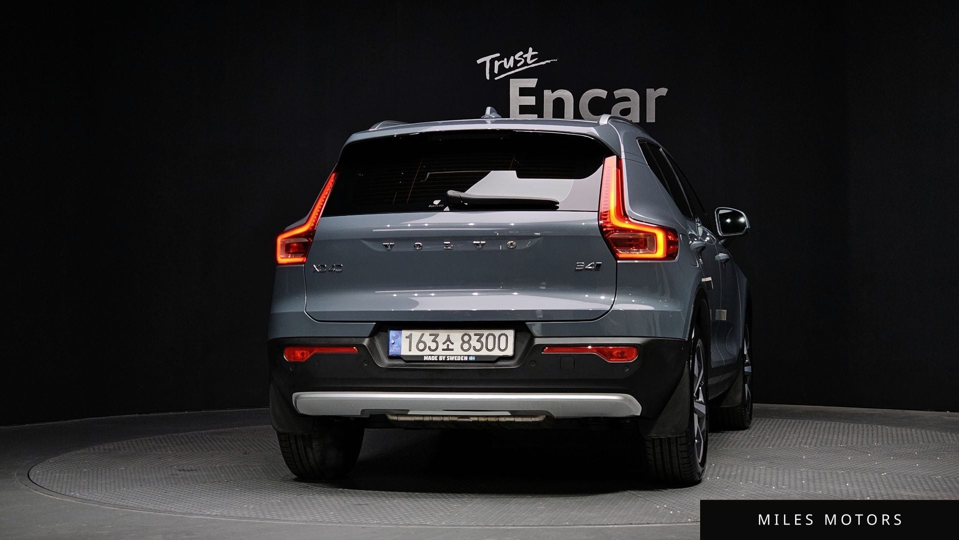 Volvo XC40 2023 — миниатюра 4