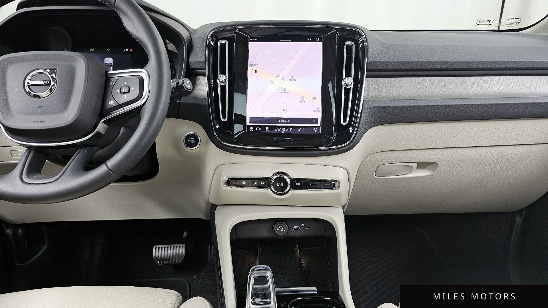 Volvo XC40 2023 — миниатюра 14