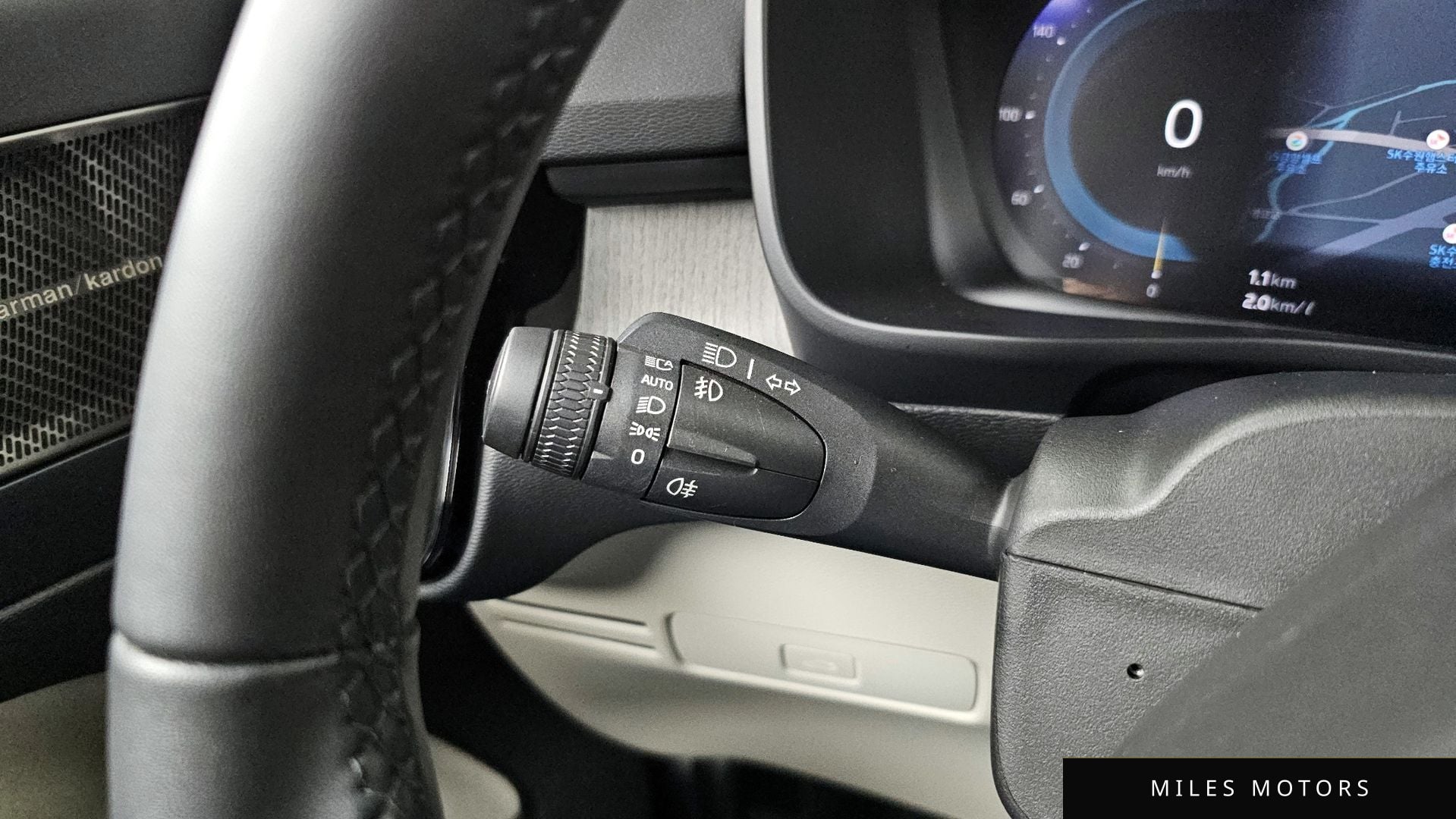 Volvo XC40 2023 — миниатюра 17