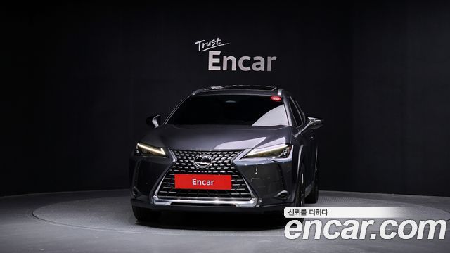 Лексус UX300h 2025 — миниатюра 3
