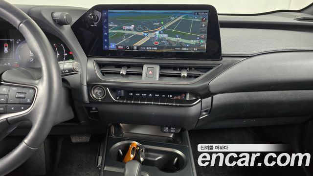 Лексус UX300h 2025 — миниатюра 14