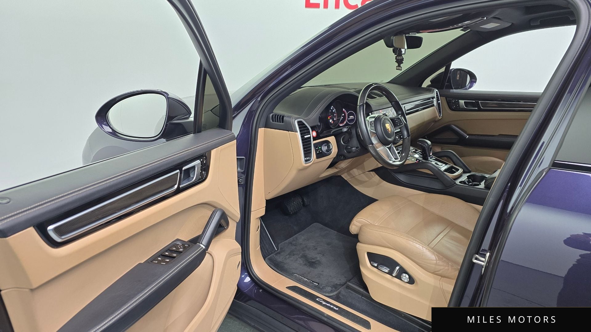 Porsche Cayenne 2019 — миниатюра 10