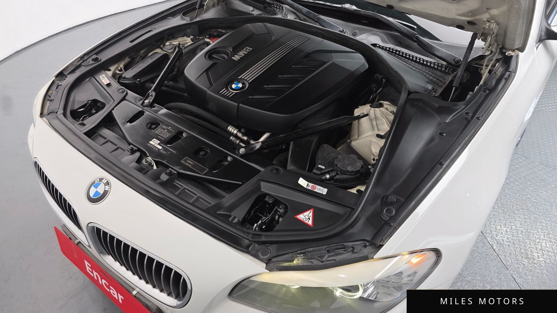 BMW 5 Series (F10) 2011 — миниатюра 6