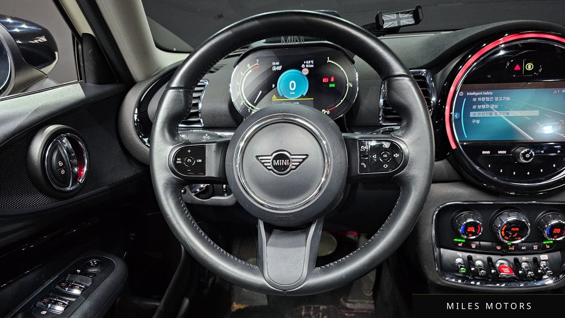 MINI Clubman 2022 — миниатюра 14