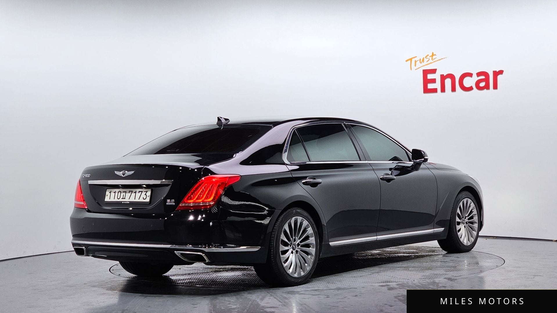 Genesis EQ900 2016 — миниатюра 2