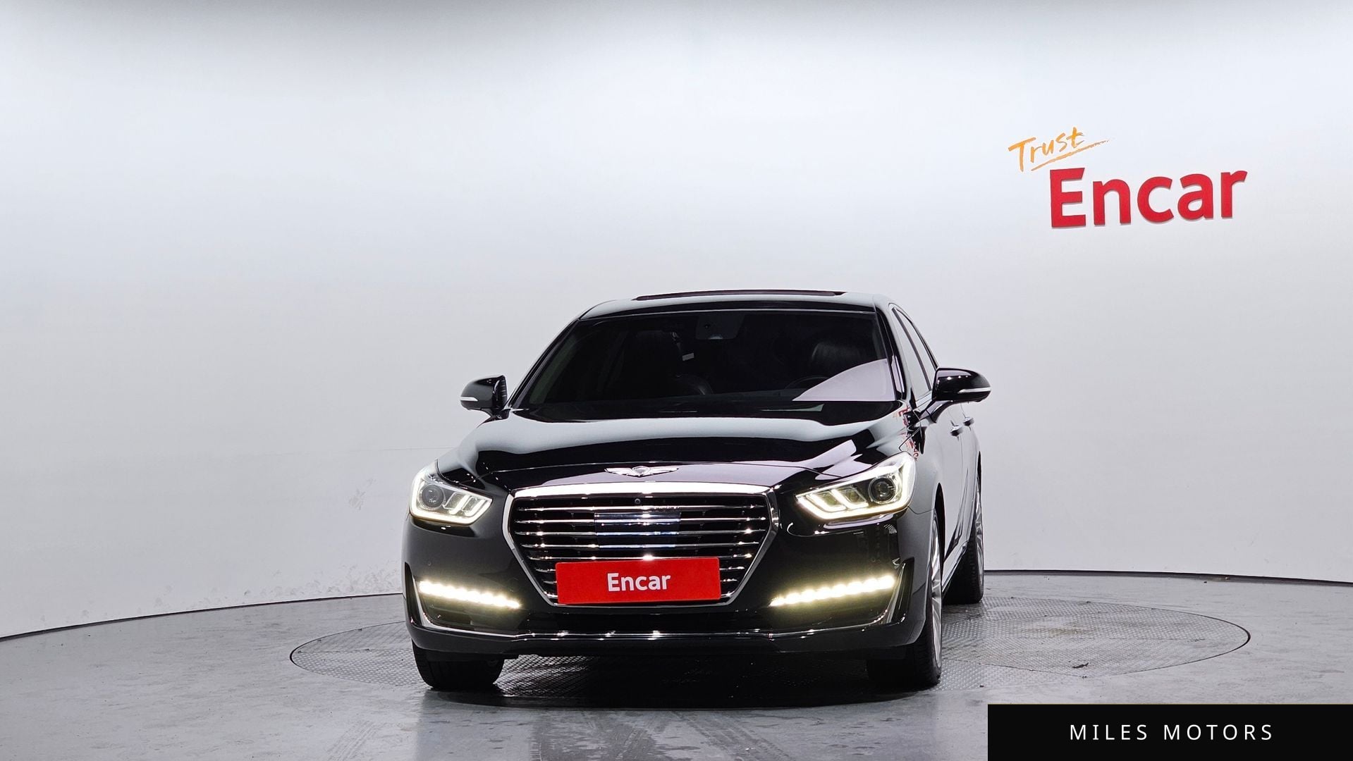 Genesis EQ900 2016 — миниатюра 3