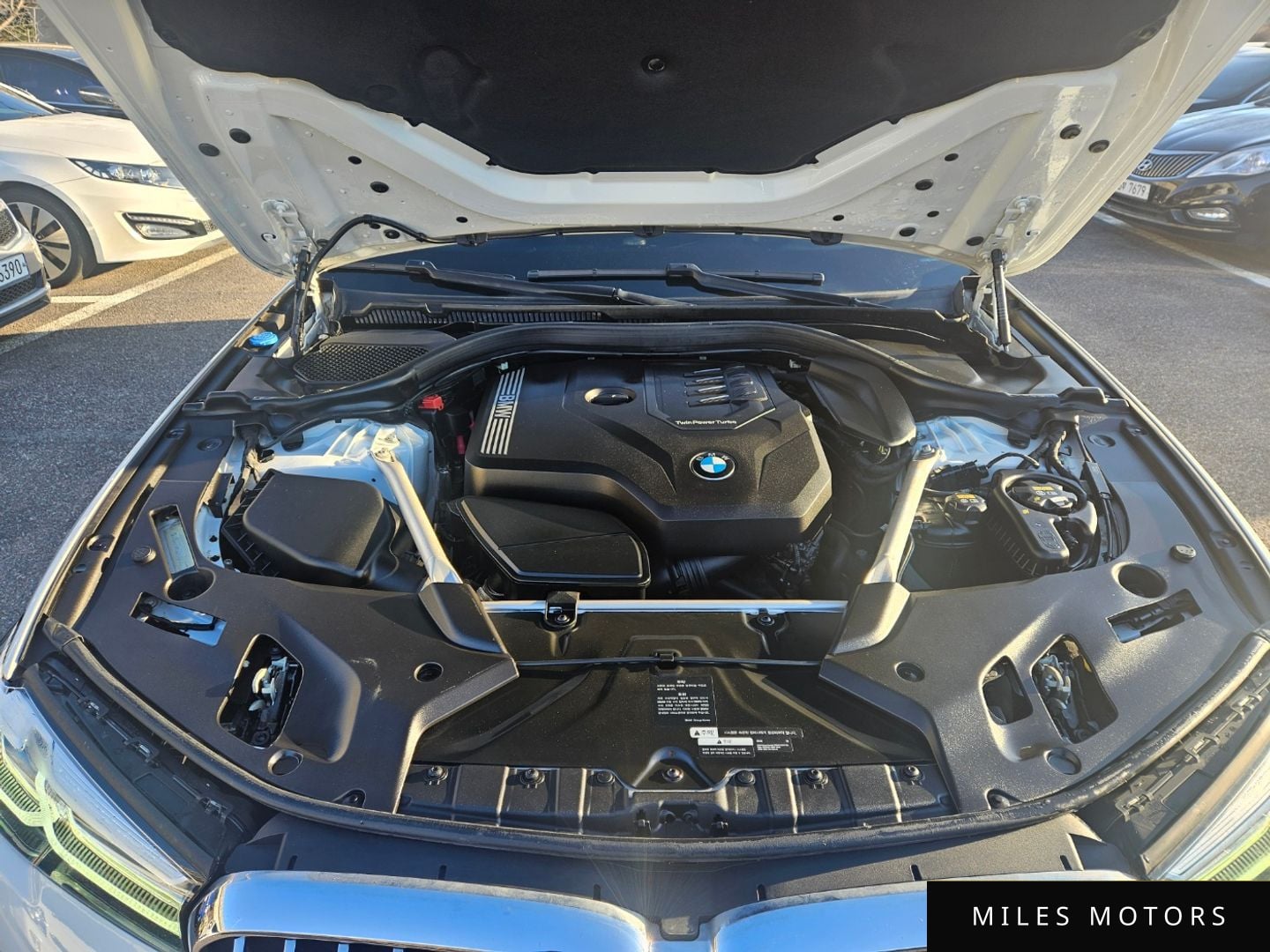 BMW 5 Series (G30) 2021 — миниатюра 6