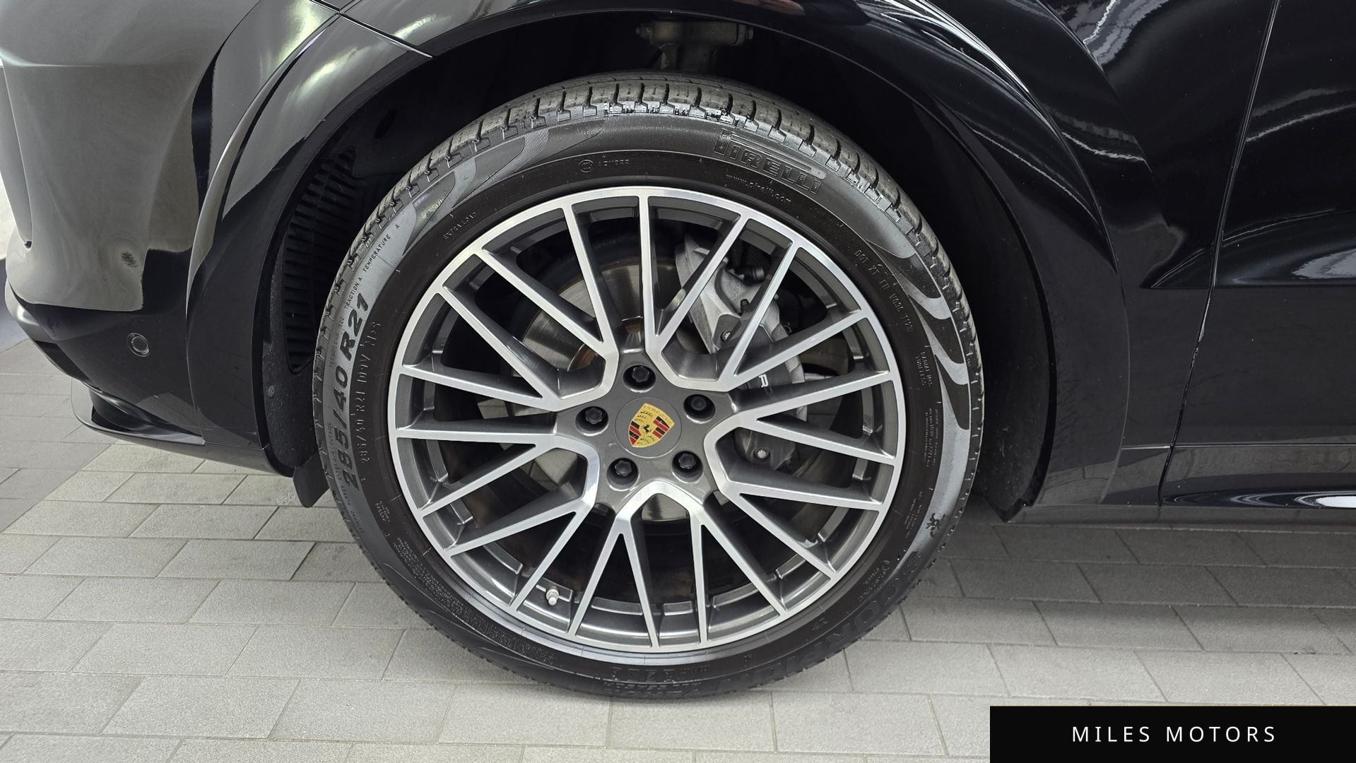 Porsche Cayenne 2021 — миниатюра 5