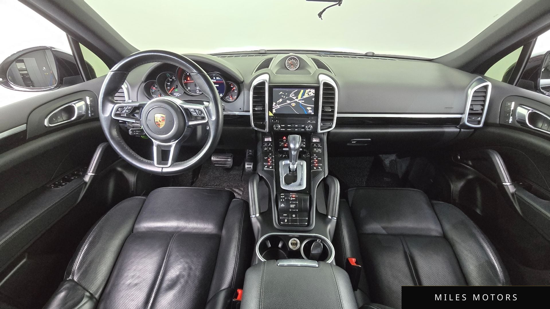 Porsche Cayenne 2017 — миниатюра 7