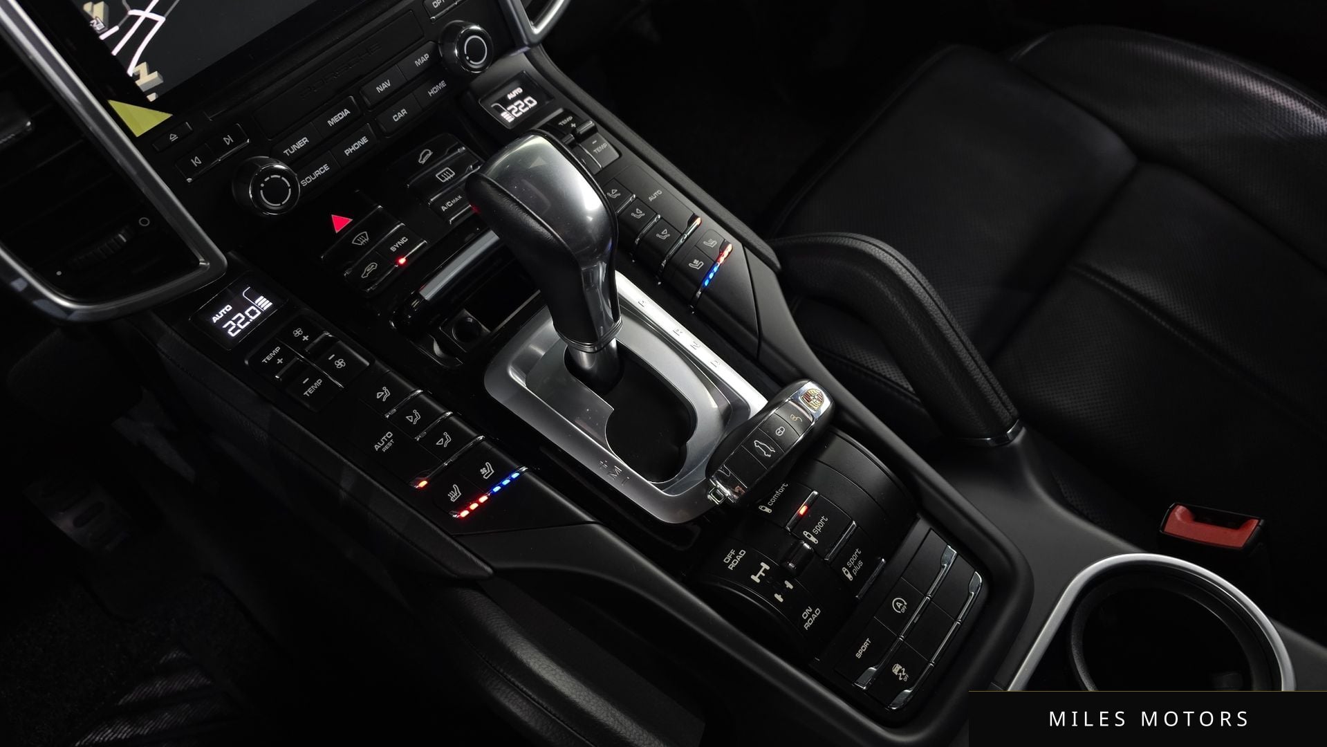 Porsche Cayenne 2017 — миниатюра 9