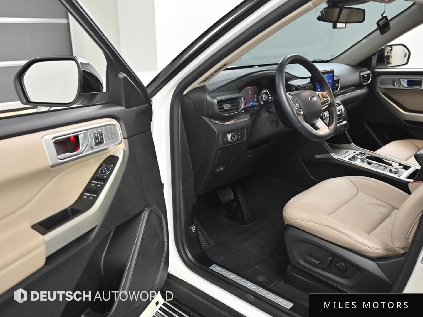 Ford Explorer 2022 — миниатюра 11
