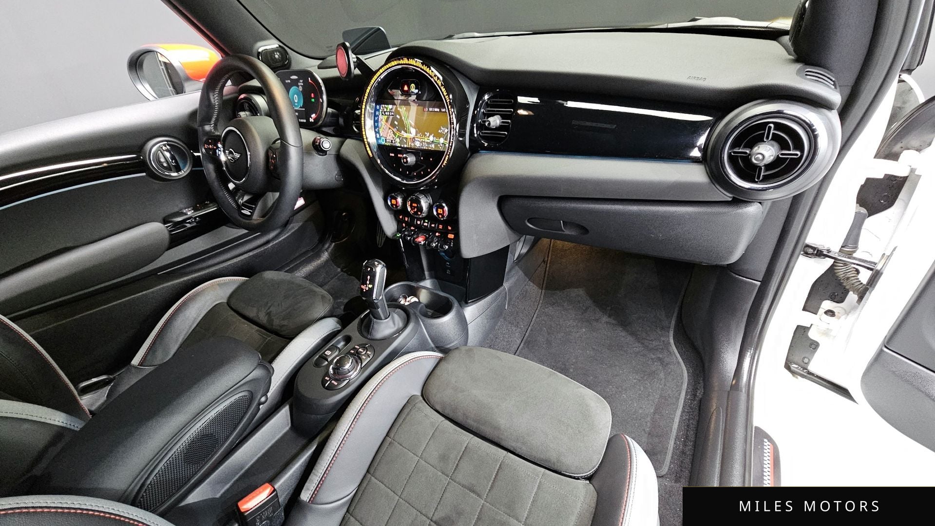 MINI Cooper S 2024 — миниатюра 6