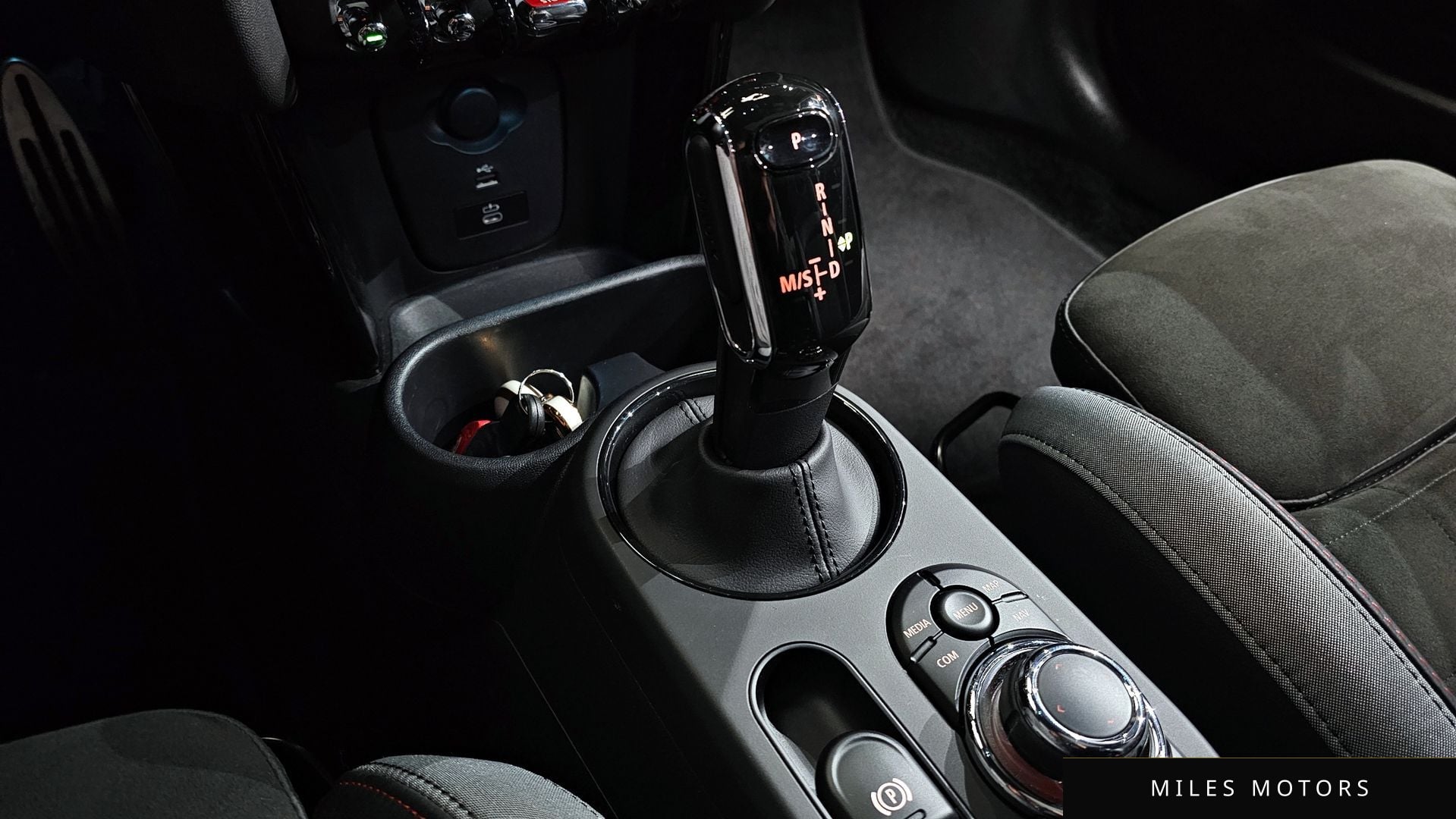 MINI Cooper S 2024 — миниатюра 8
