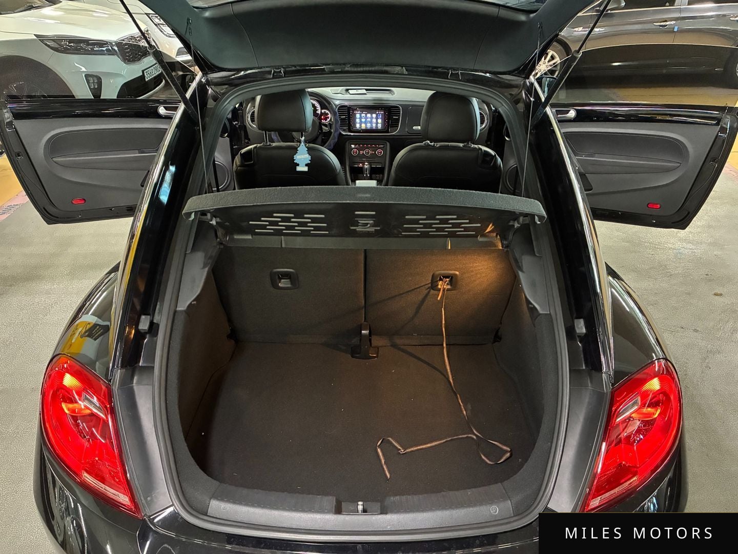 Volkswagen Beetle 2014 — миниатюра 11