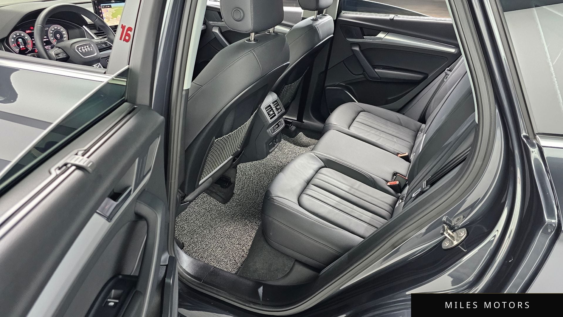 Audi Q5 (FY) 2023 — миниатюра 12