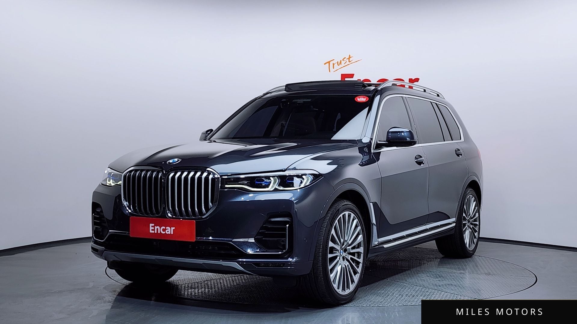 BMW X7 (G07) 2022 — фото 1 из 12