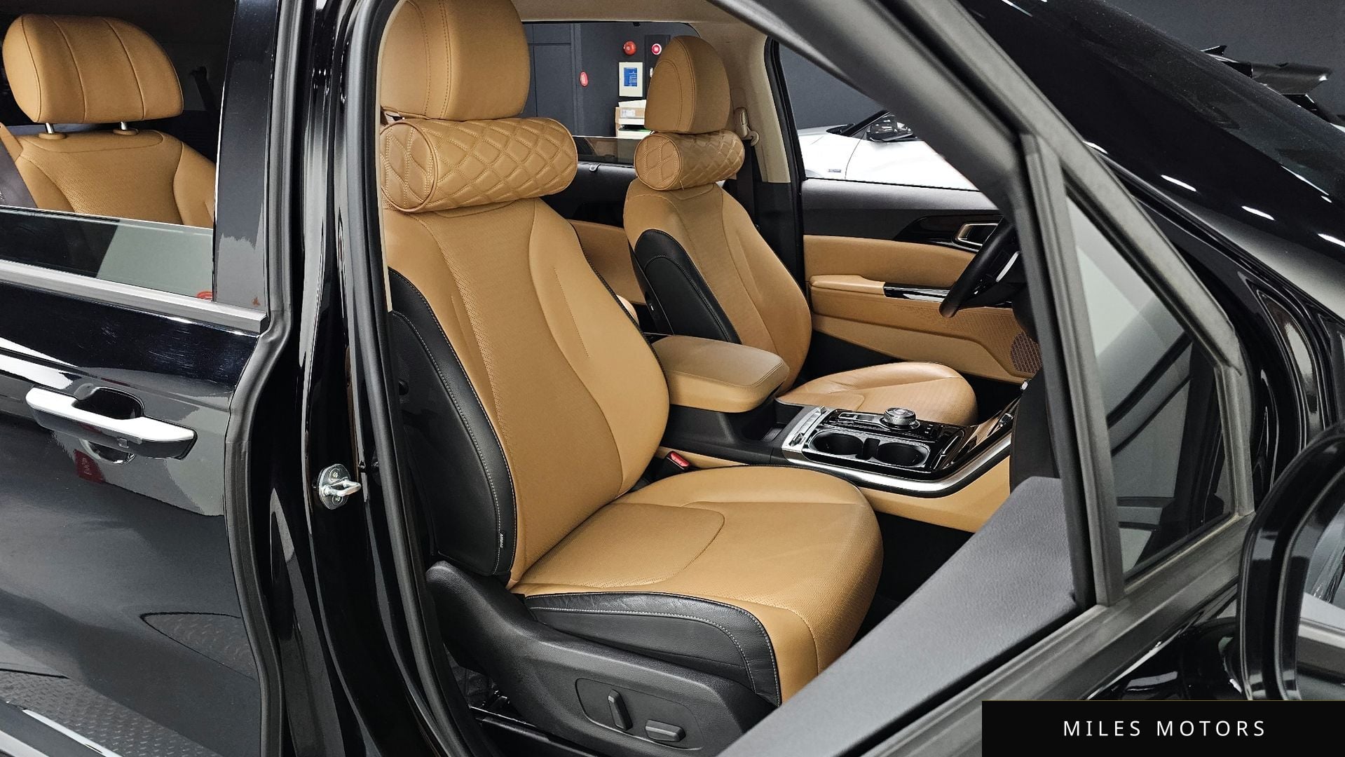 Kia Carnival 2021 — миниатюра 10