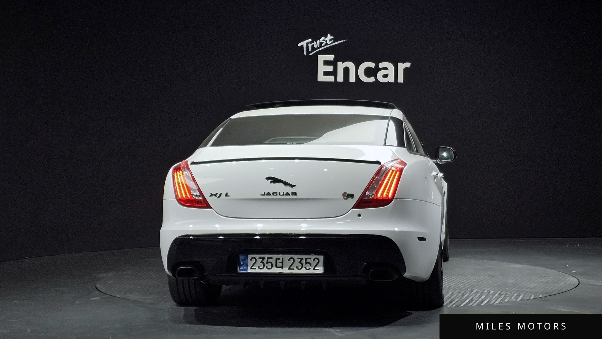 Jaguar All New XJ 2011 — миниатюра 4