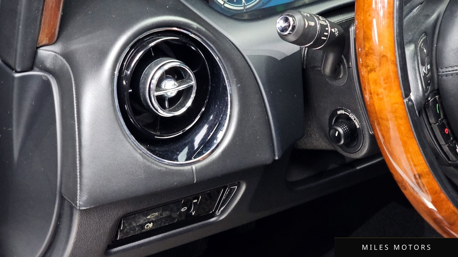 Jaguar All New XJ 2011 — миниатюра 14