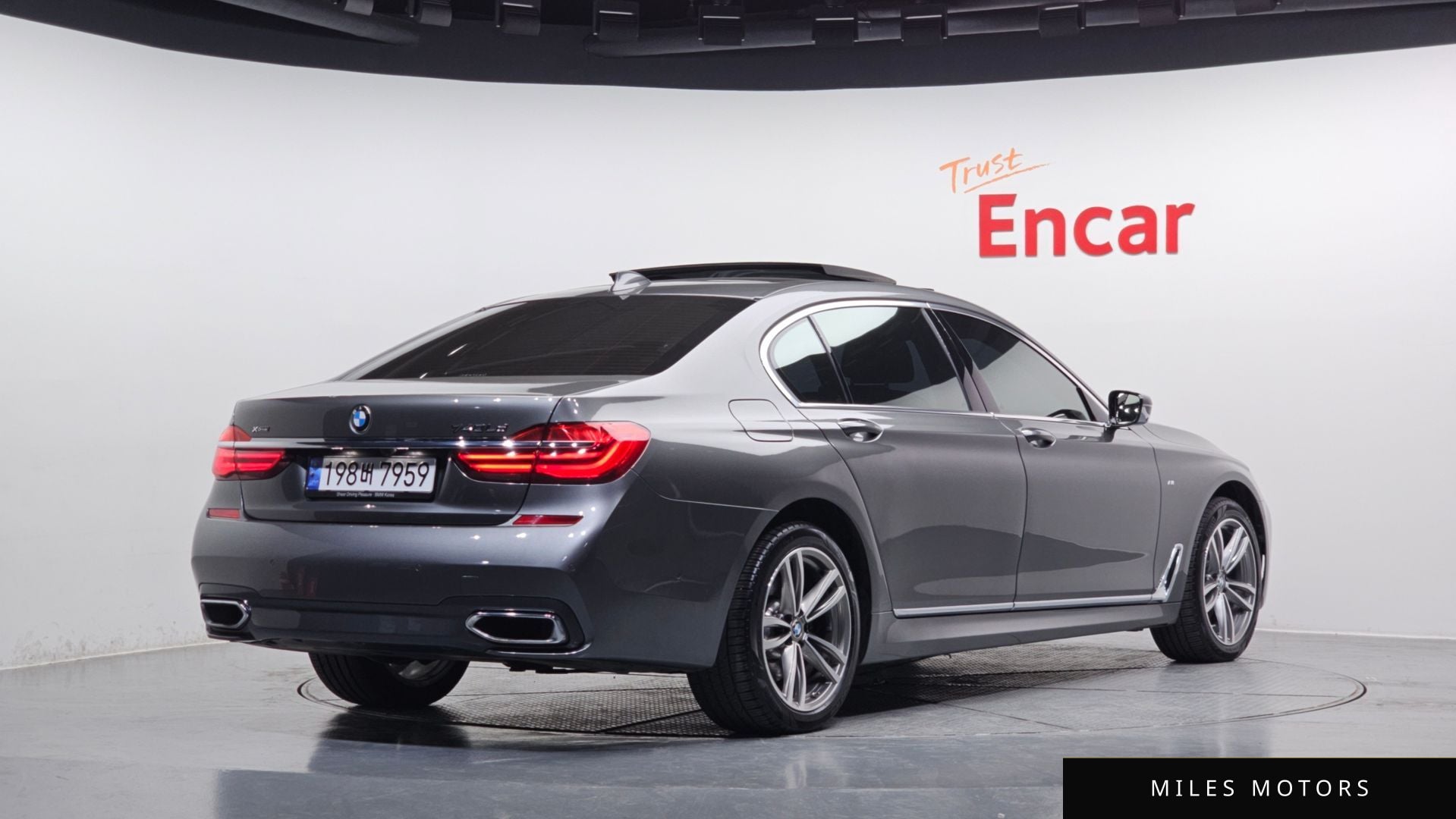 BMW 7 Series (G11) 2018 — миниатюра 2