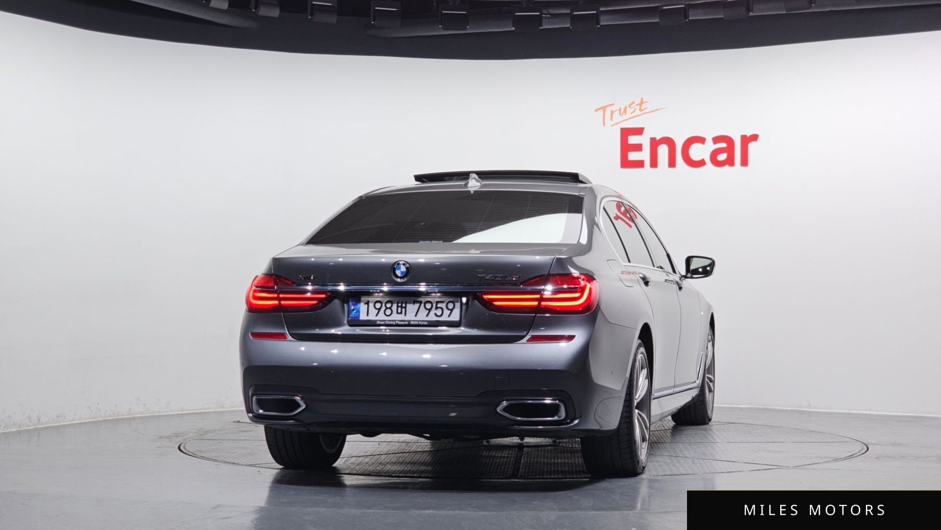 BMW 7 Series (G11) 2018 — миниатюра 4
