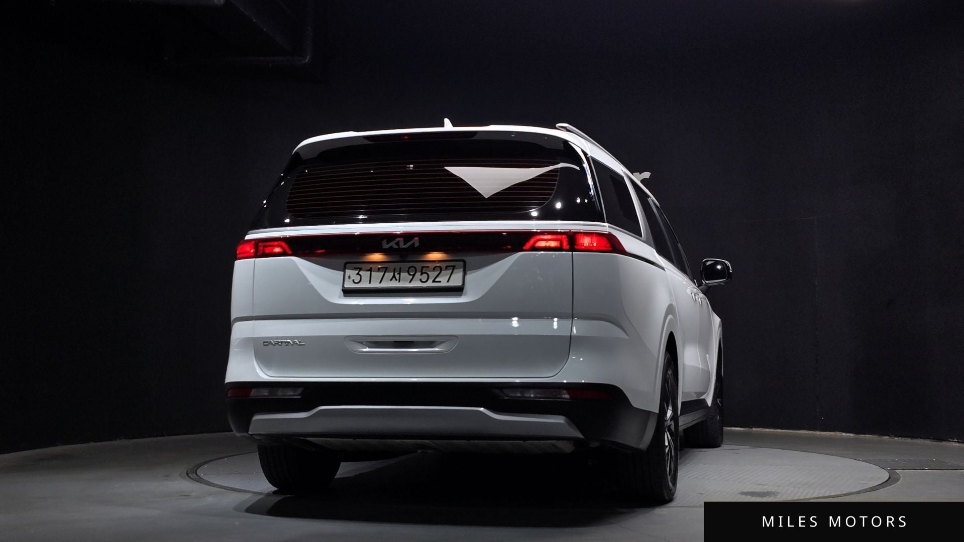 Kia Carnival 2023 — миниатюра 4