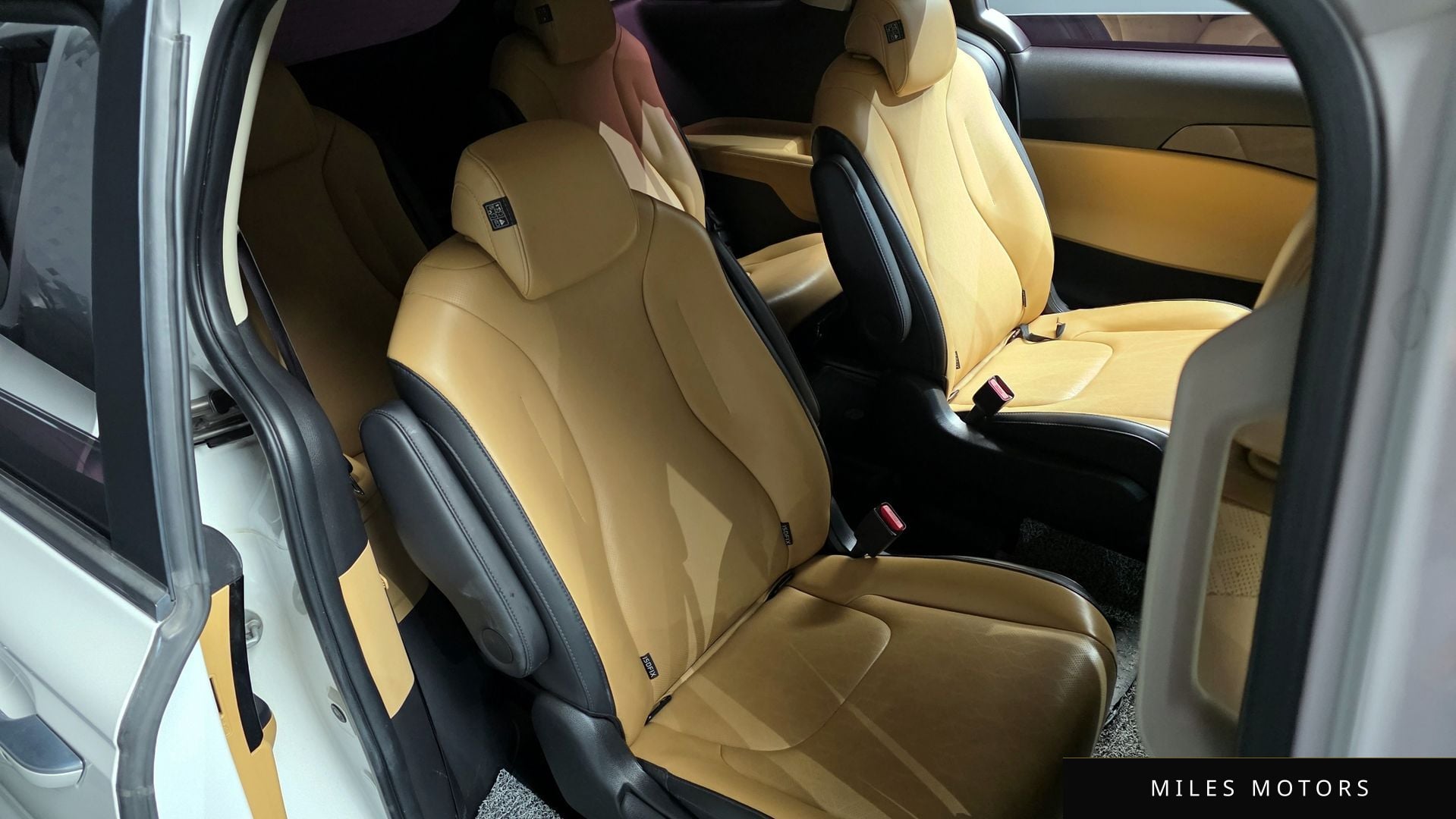 Kia Carnival 2023 — миниатюра 12