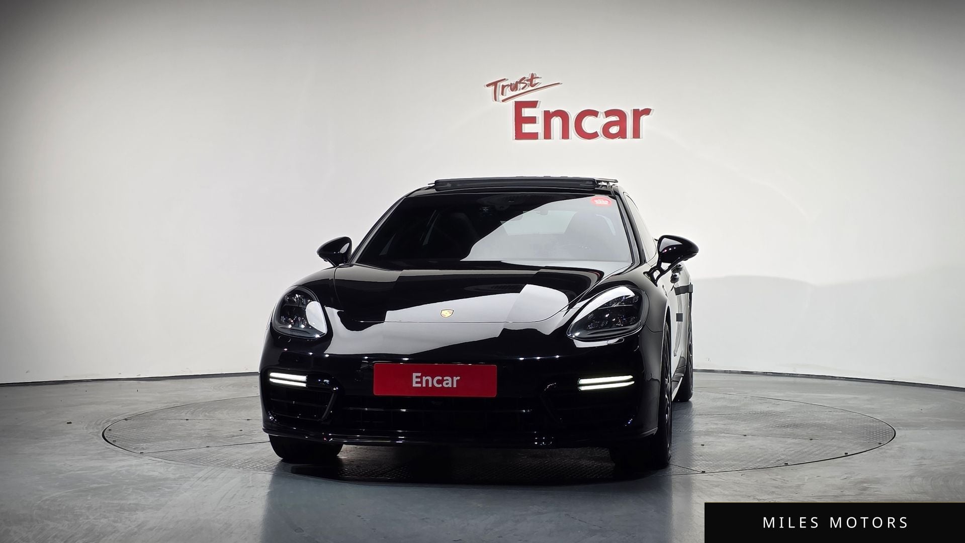 Porsche Panamera 2019 — миниатюра 3