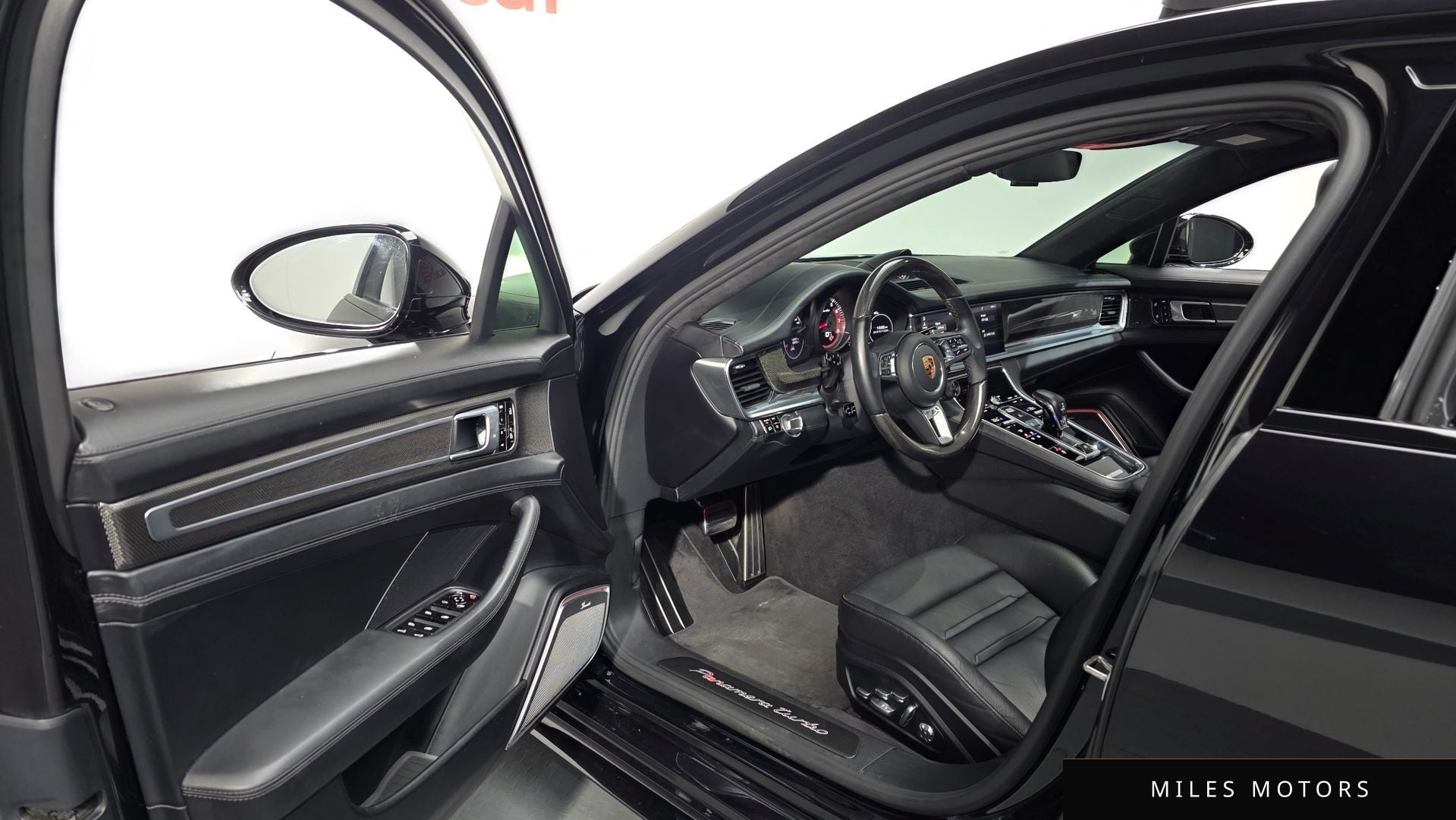 Porsche Panamera 2019 — миниатюра 12