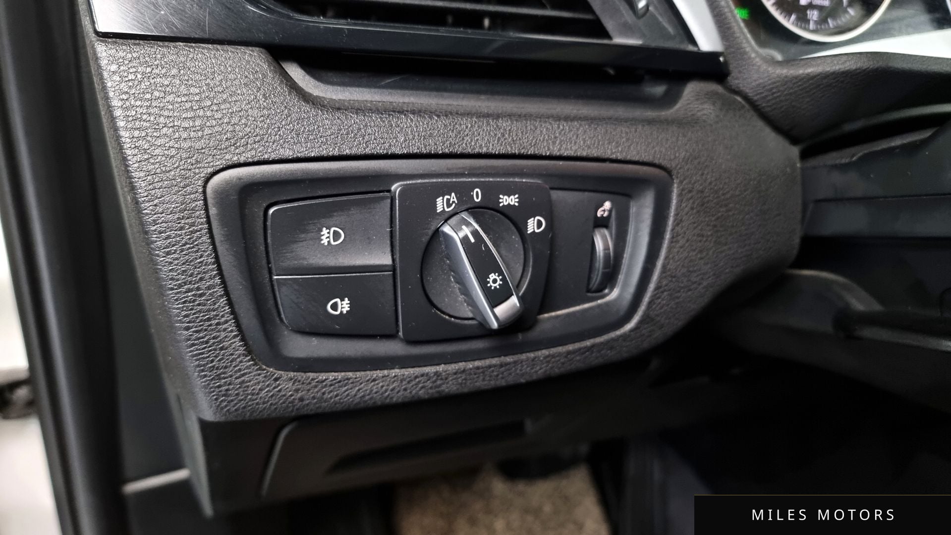 BMW X1 (F48) 2017 — миниатюра 19