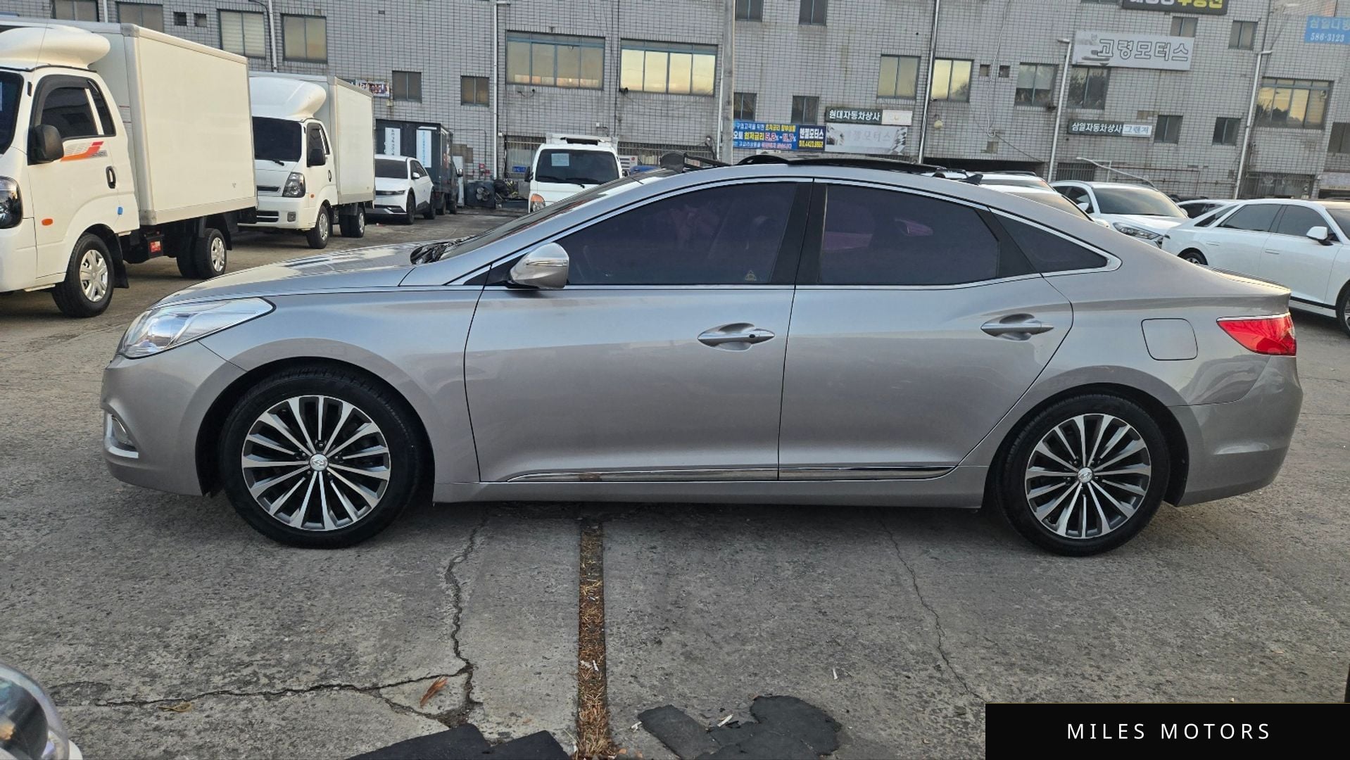 Hyundai Grandeur 2014 — миниатюра 9