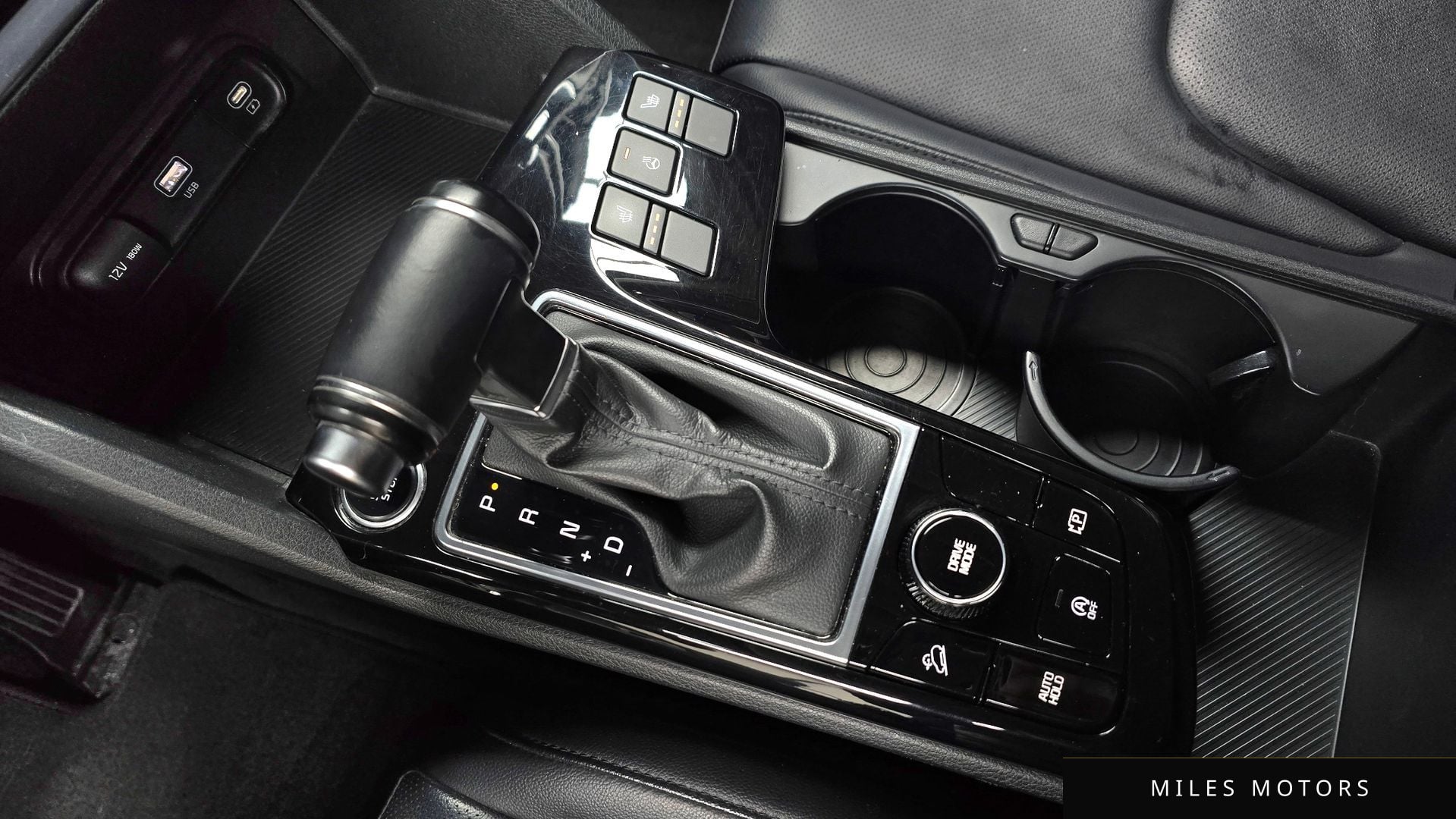 Kia Sportage 2022 — миниатюра 9