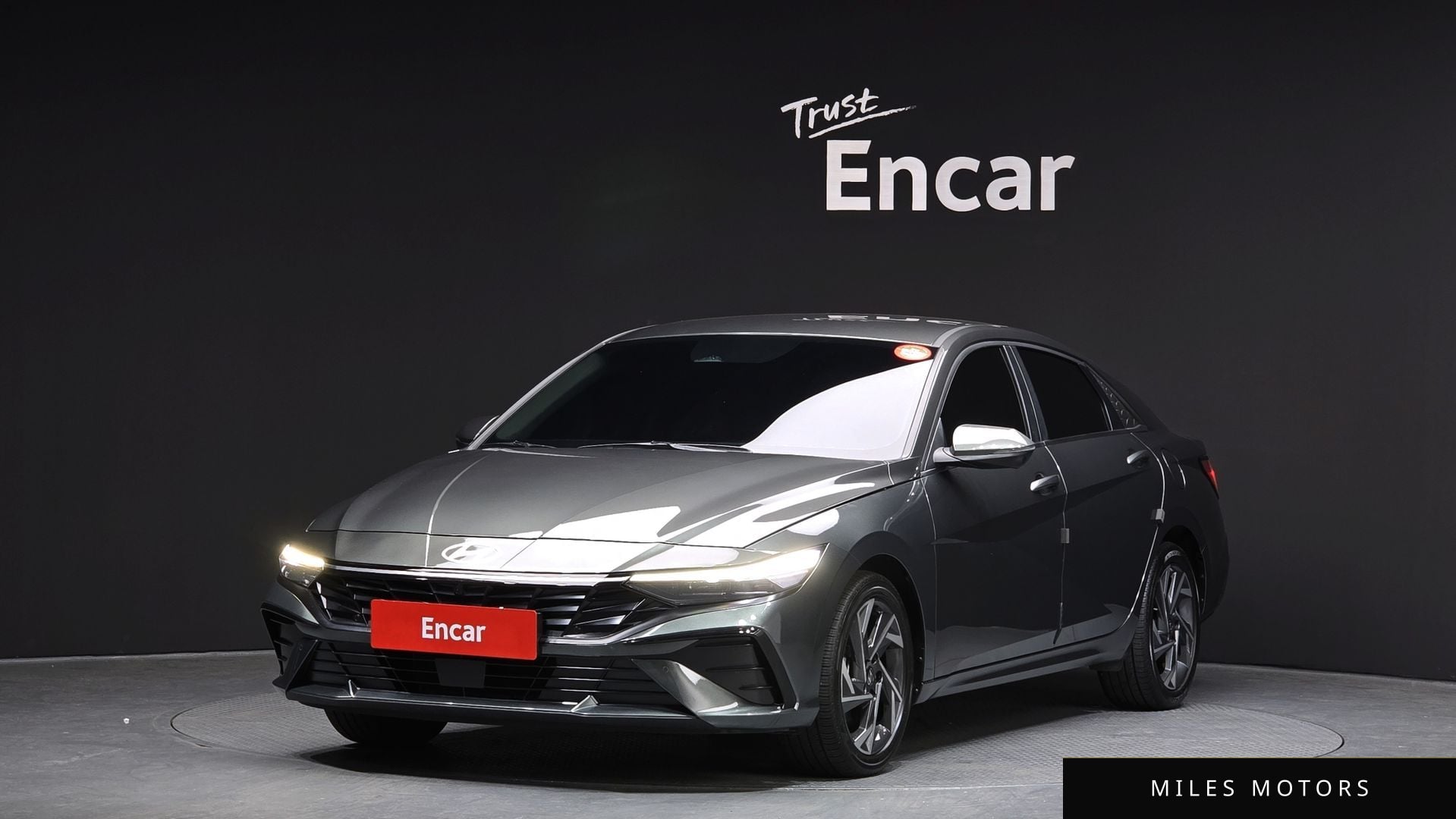 Hyundai AVANTE 2024 — фото 1 из 12