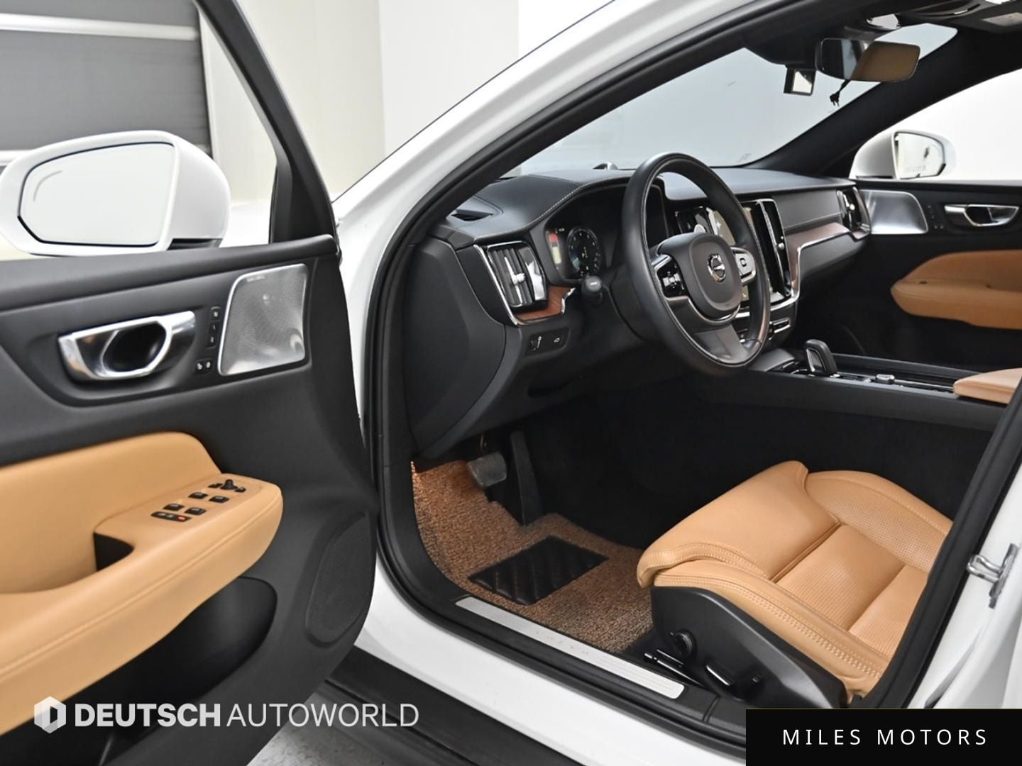 Volvo V60 2021 — миниатюра 11