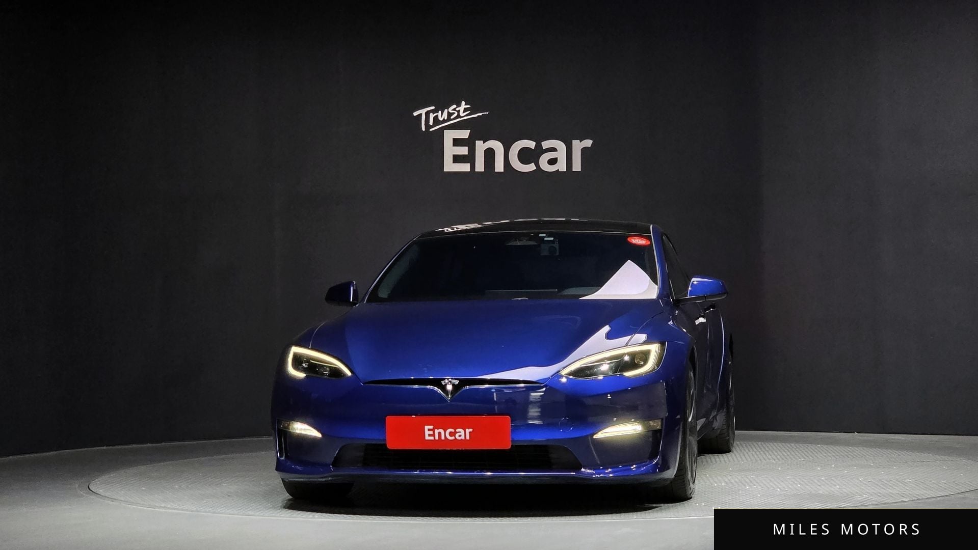 Tesla Model S 2023 — миниатюра 3