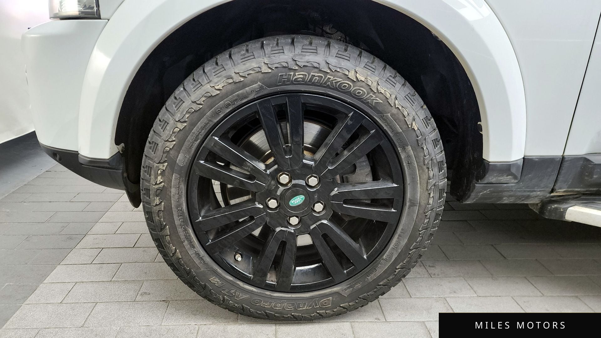 Land Rover Discovery 2015 — миниатюра 5
