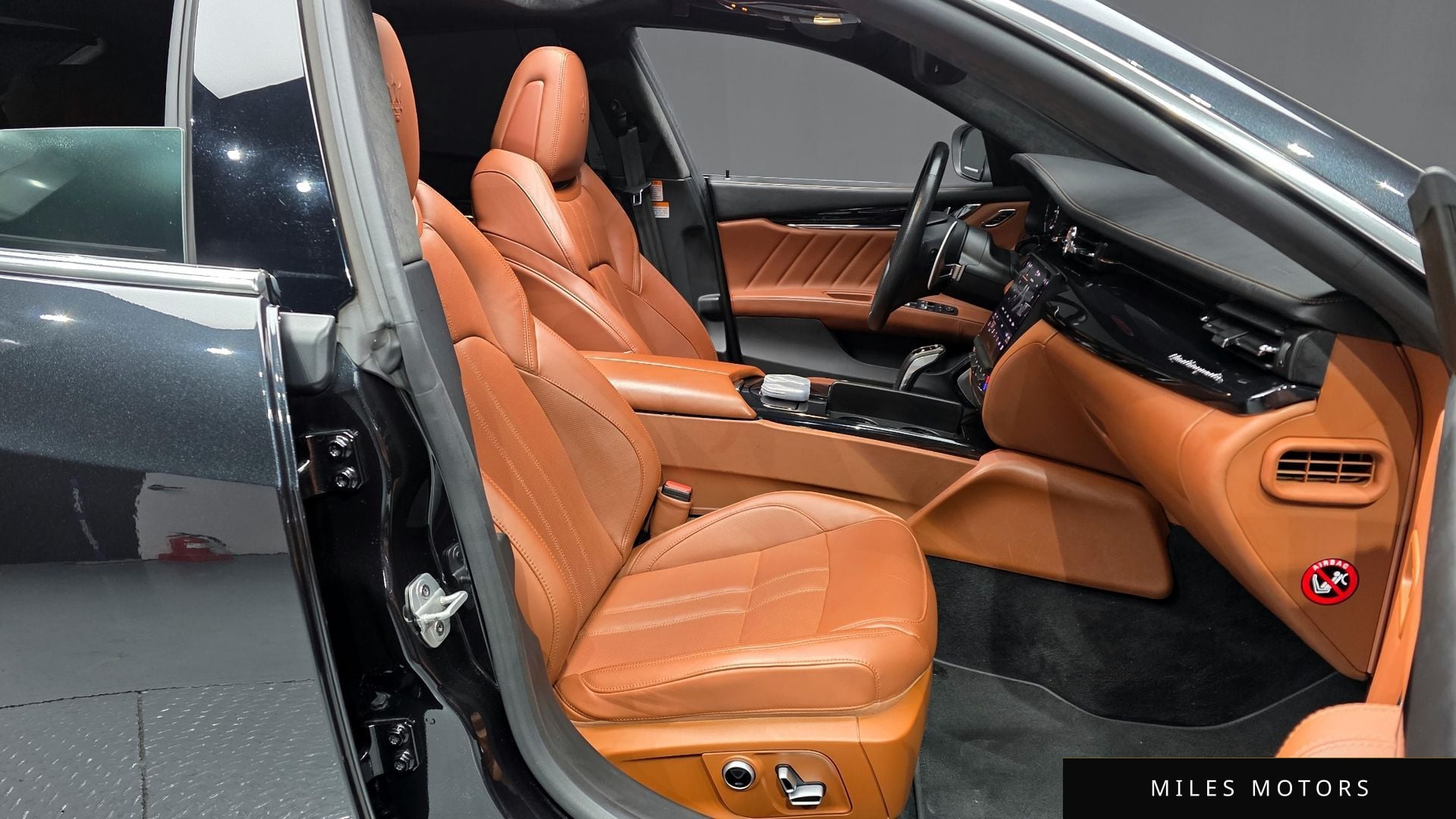 Maserati Quattroporte 2023 — миниатюра 11