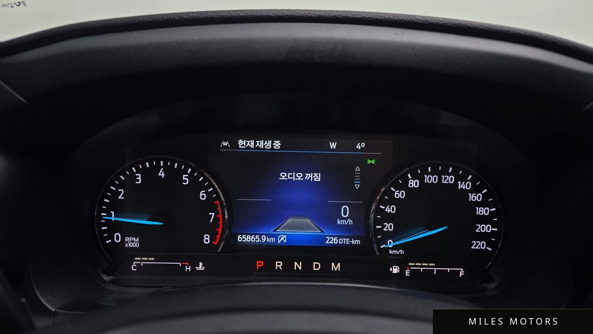 Ford 익스플로러 2020 — миниатюра 8